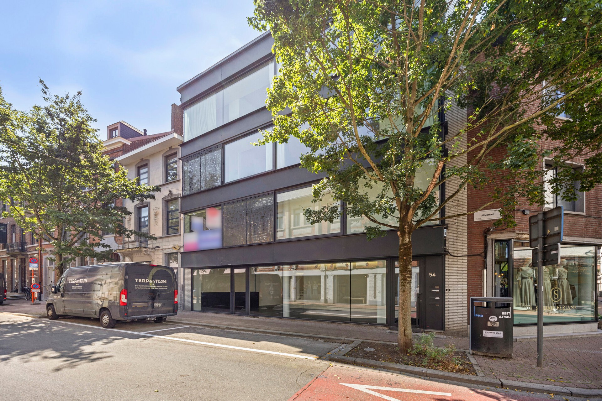 Architecturale opbrengsteigendom in hartje Hasselt - Aldestraat 54. - foto 2