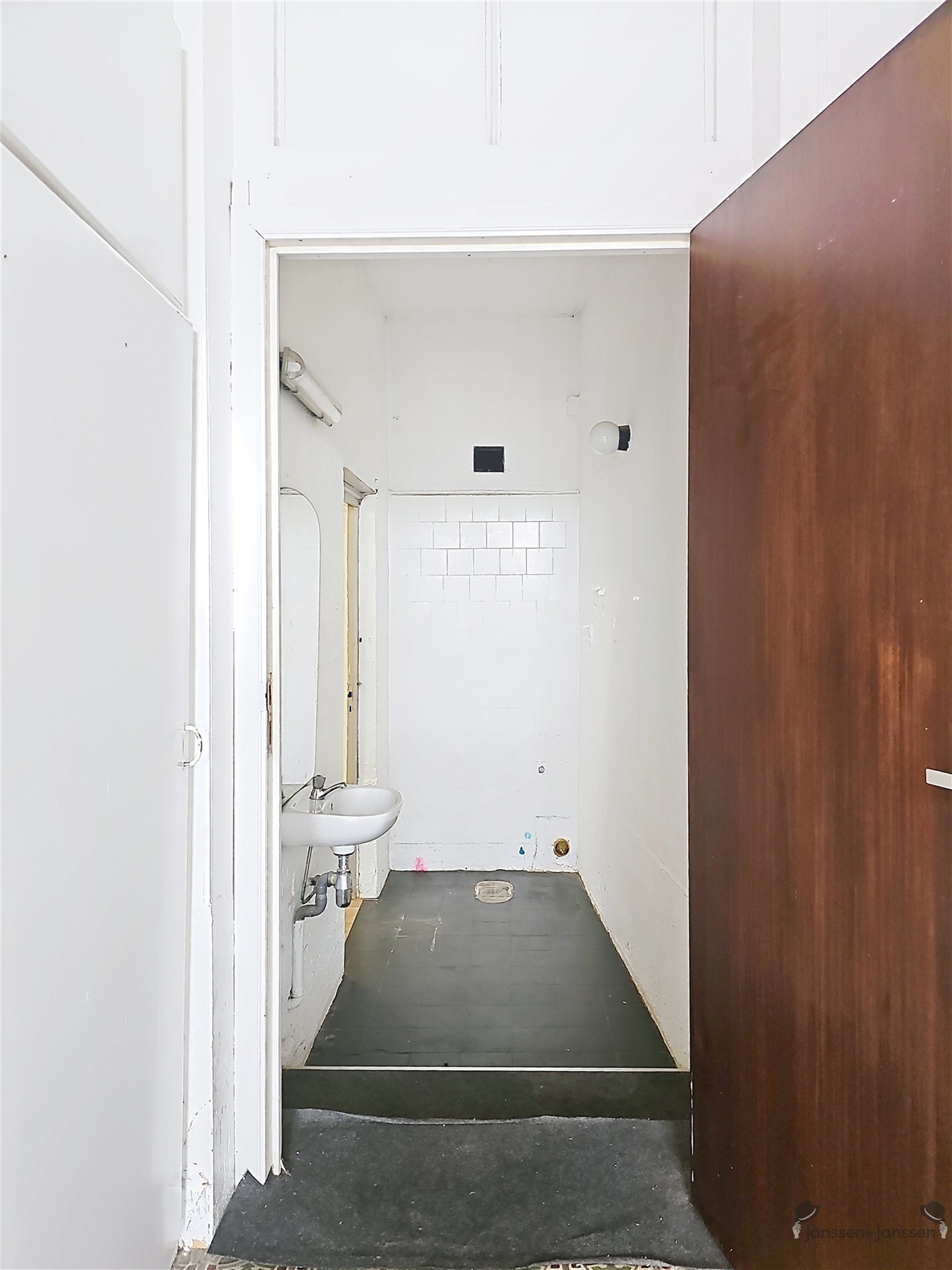 Uniek te renoveren pand nabij het station van Booischot - foto 4