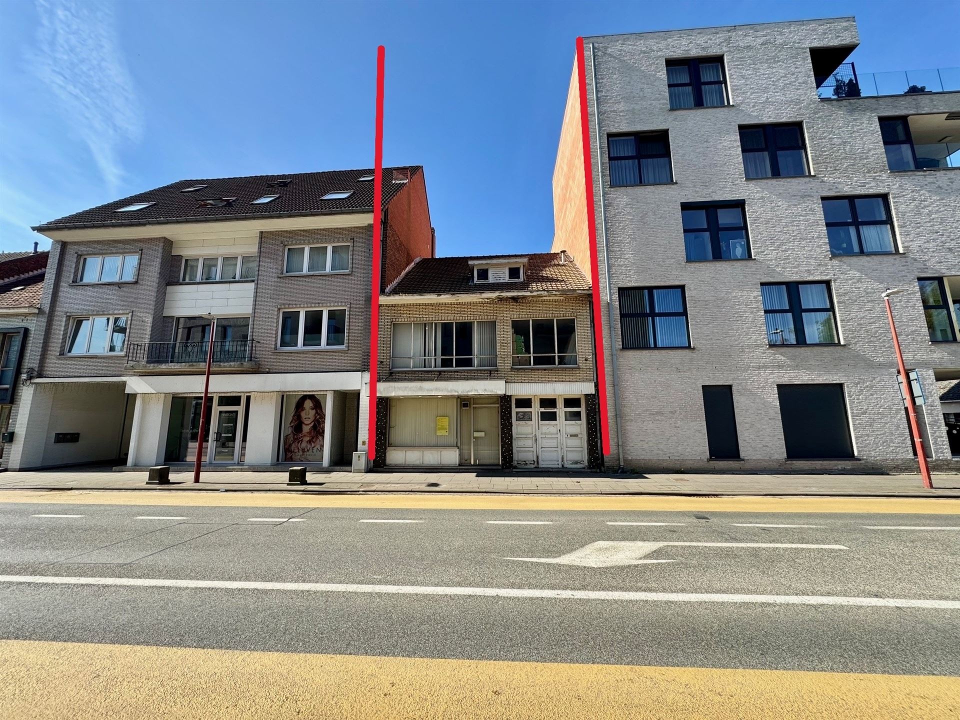 Ruime te renoveren woning! - foto 1