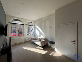 Informatie appartementDit opbrengstgebouw is zeer goed onderhouden en gelegen in een van de Antwerpse TOP buurten, het Eilandje! Momenteel heeft het...