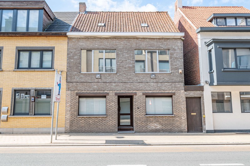 Maison à vendre à Oostrozebeke avec 3 chambres - photo 1