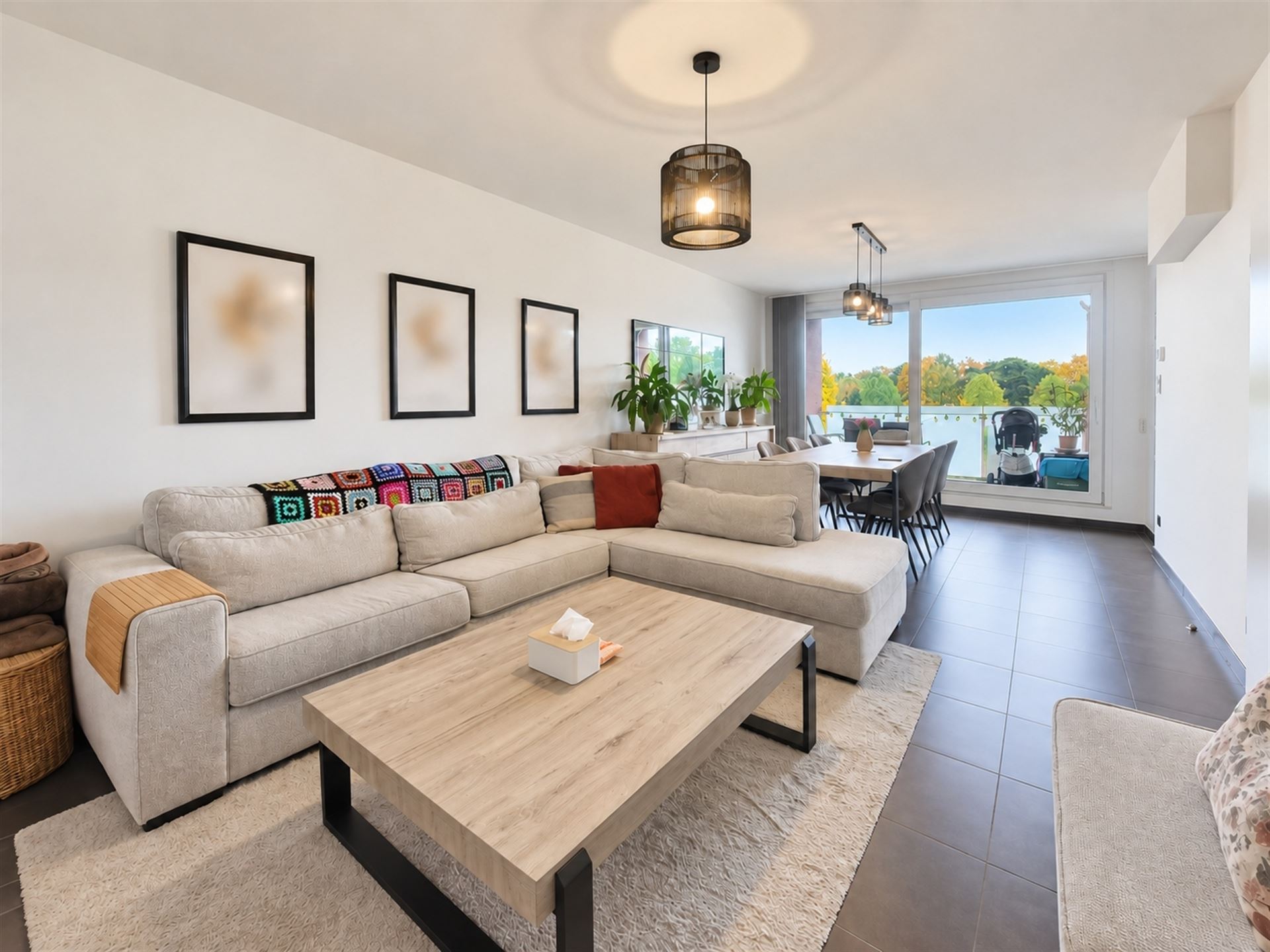 Appartement met 2 slaapkamers, terras en 2 ondergrondse parkeerplaatsen - foto 4