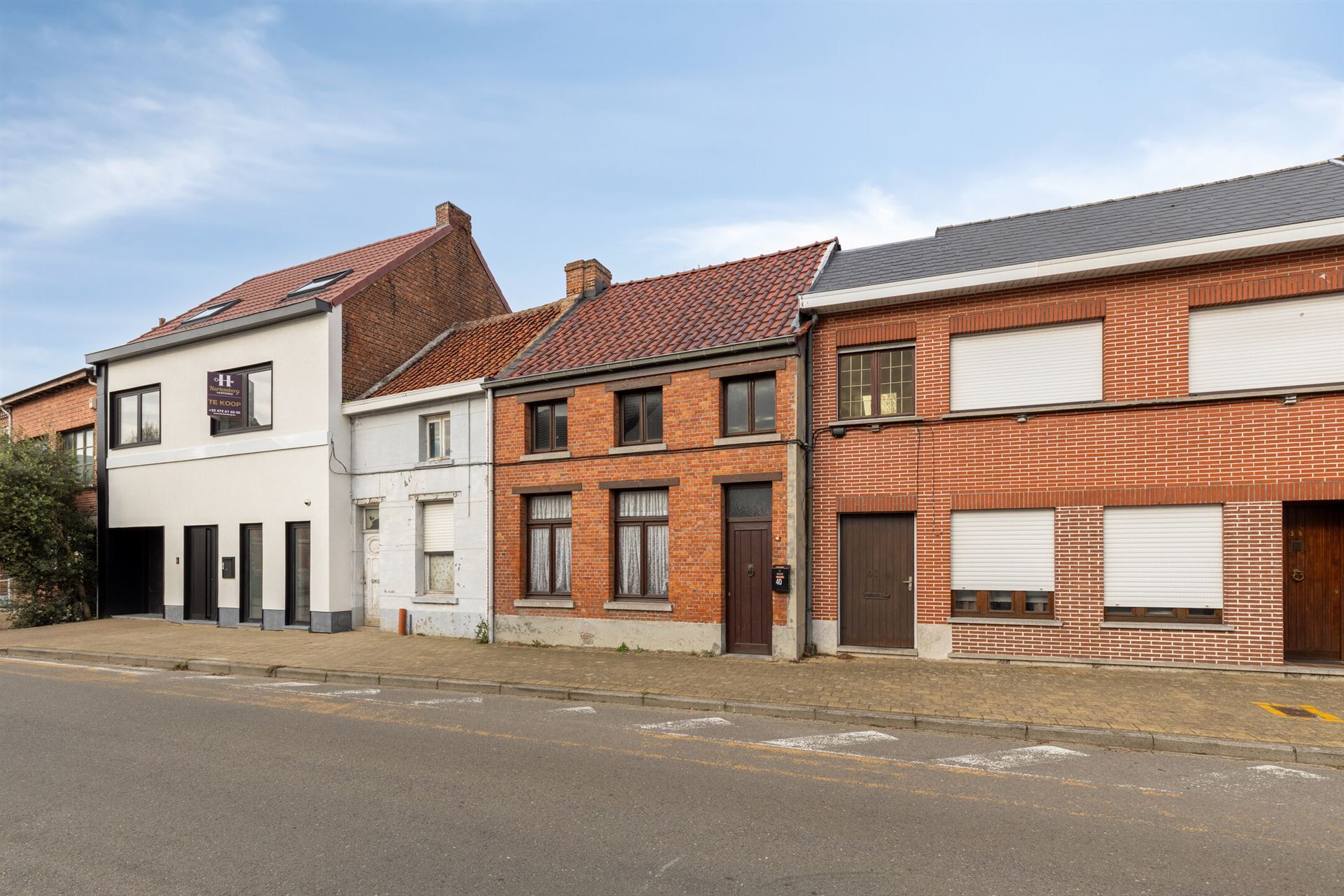 Te renoveren woning met tuin en garage - foto 1