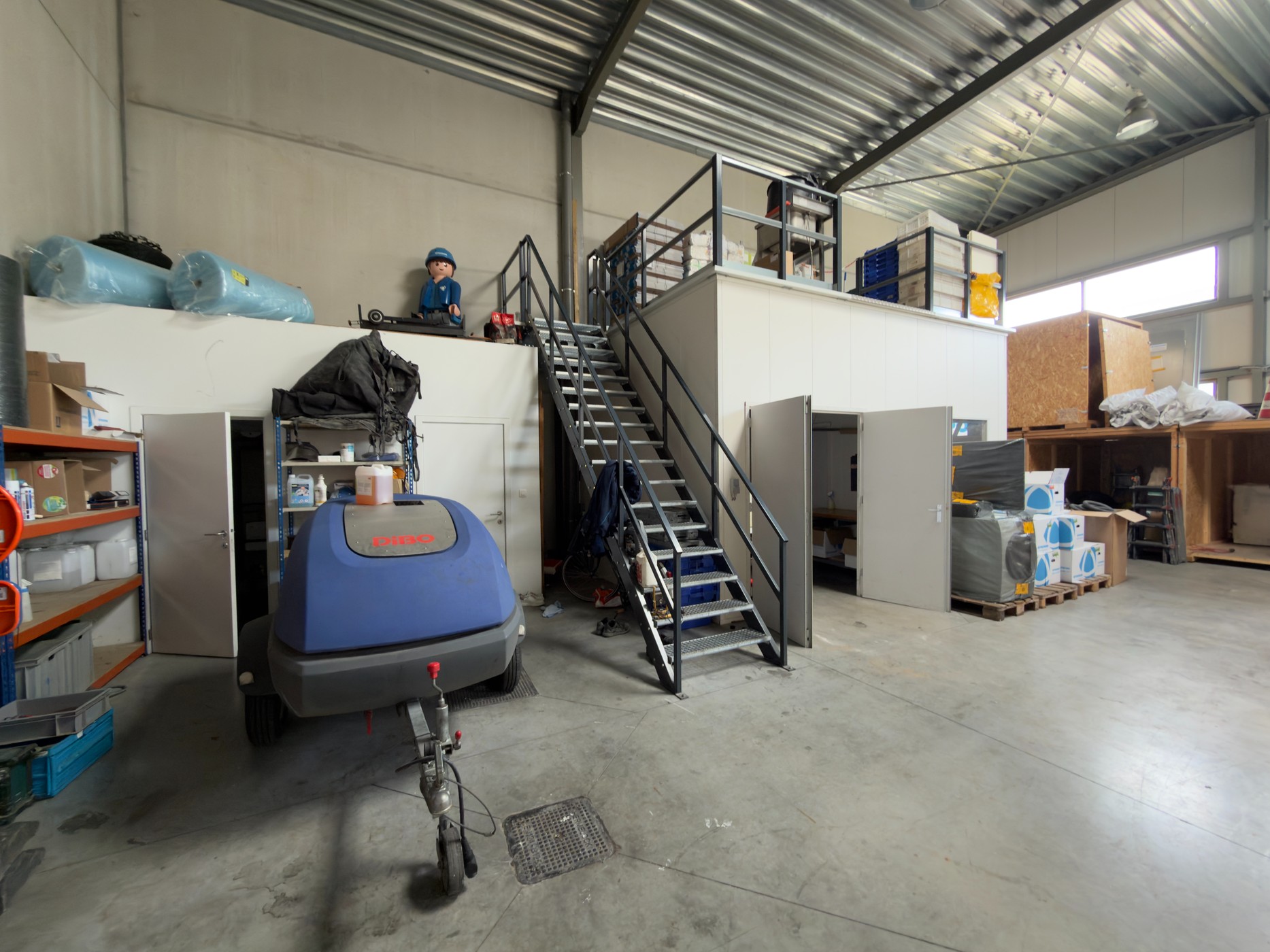 KMO Unit 235m² met kantoor in Kruisem - photo 5