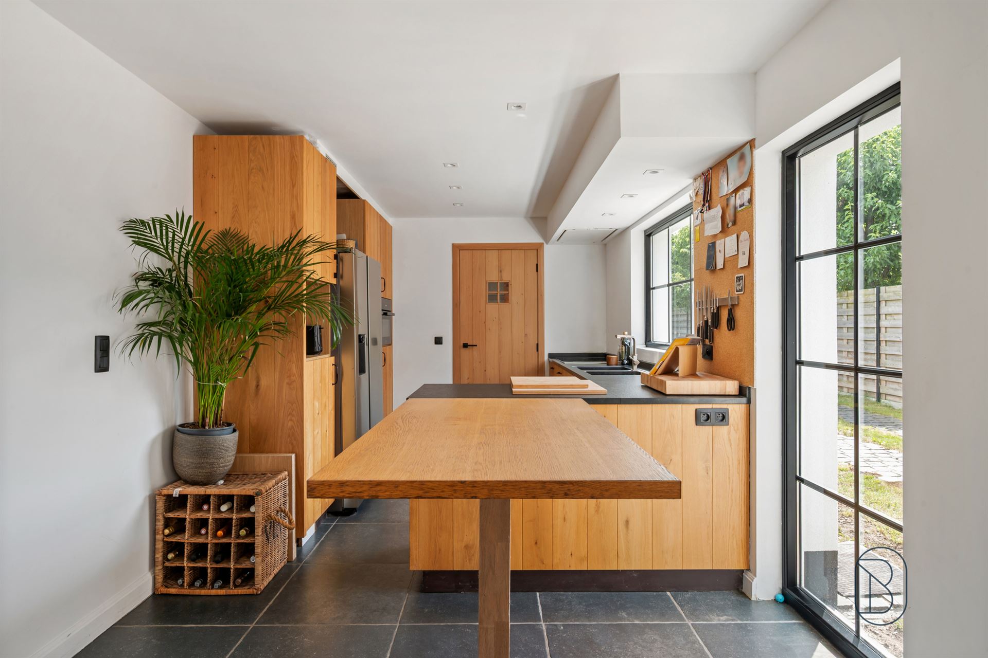 Knap gerenoveerde woning met 3 à 4 slk, en zwemvijver - foto 5
