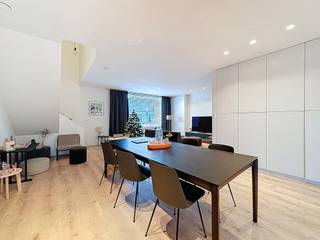 Te huur: Recente energiezuindige woning in Sint-Denijs-WestremLiggingDeze recente woning is uitstekend gelegen in Sint-Denijs-Westrem, vlak bij de...