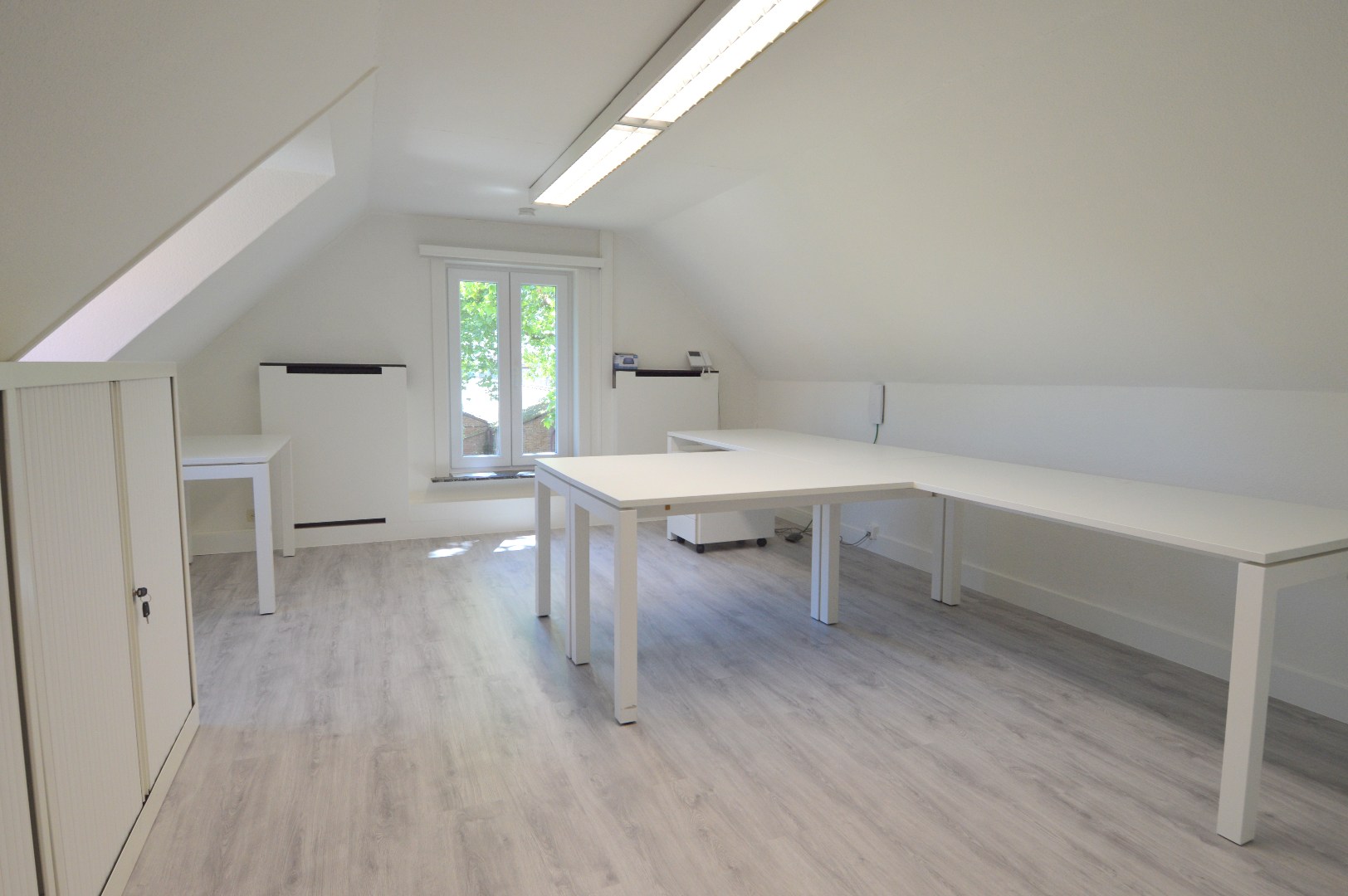 Kantoorruimte te huur op een toplocatie te Kortrijk - foto 2
