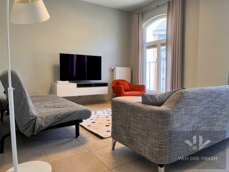 Gemeubeld 1 slaapkamer appartement in hartje Hasselt! - foto 4
