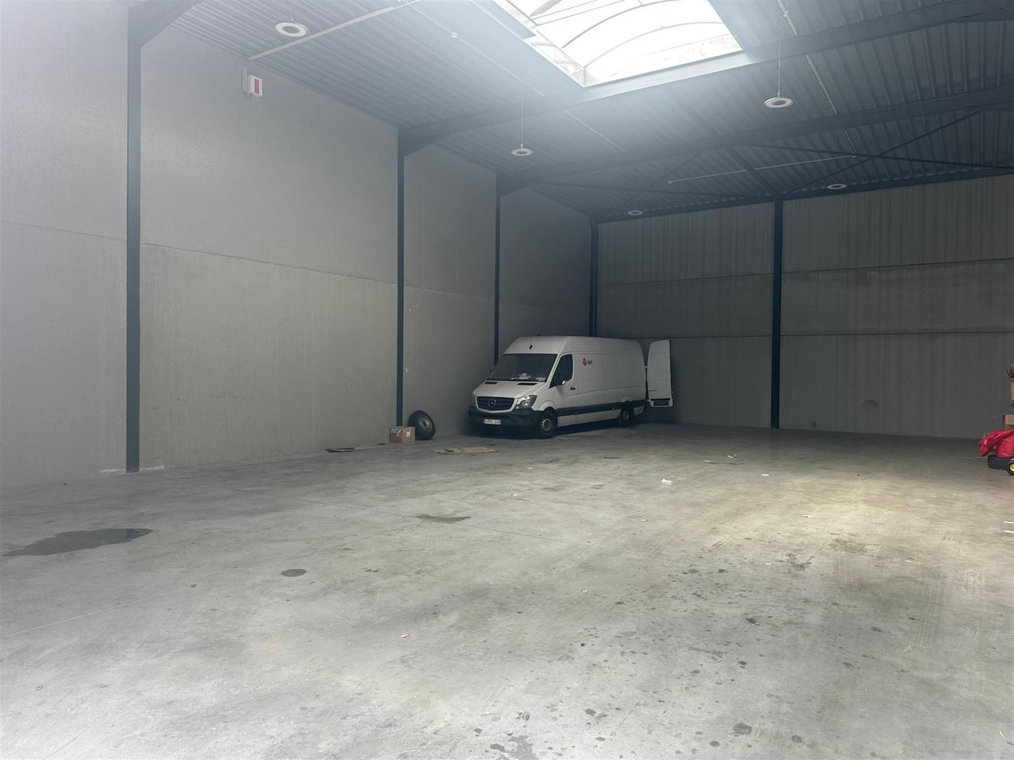 Commercial for rent in Lede - photo 2