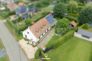 We vinden deze charmante hoeve met 3 tot 4 slaapkamers op een mooi perceel van 8 are nabij Zonhoven-centrum. Voor meer informatie ga naar: https://schraepenvastgoed.be/tekoop/?id=4371633&cgi=1000226