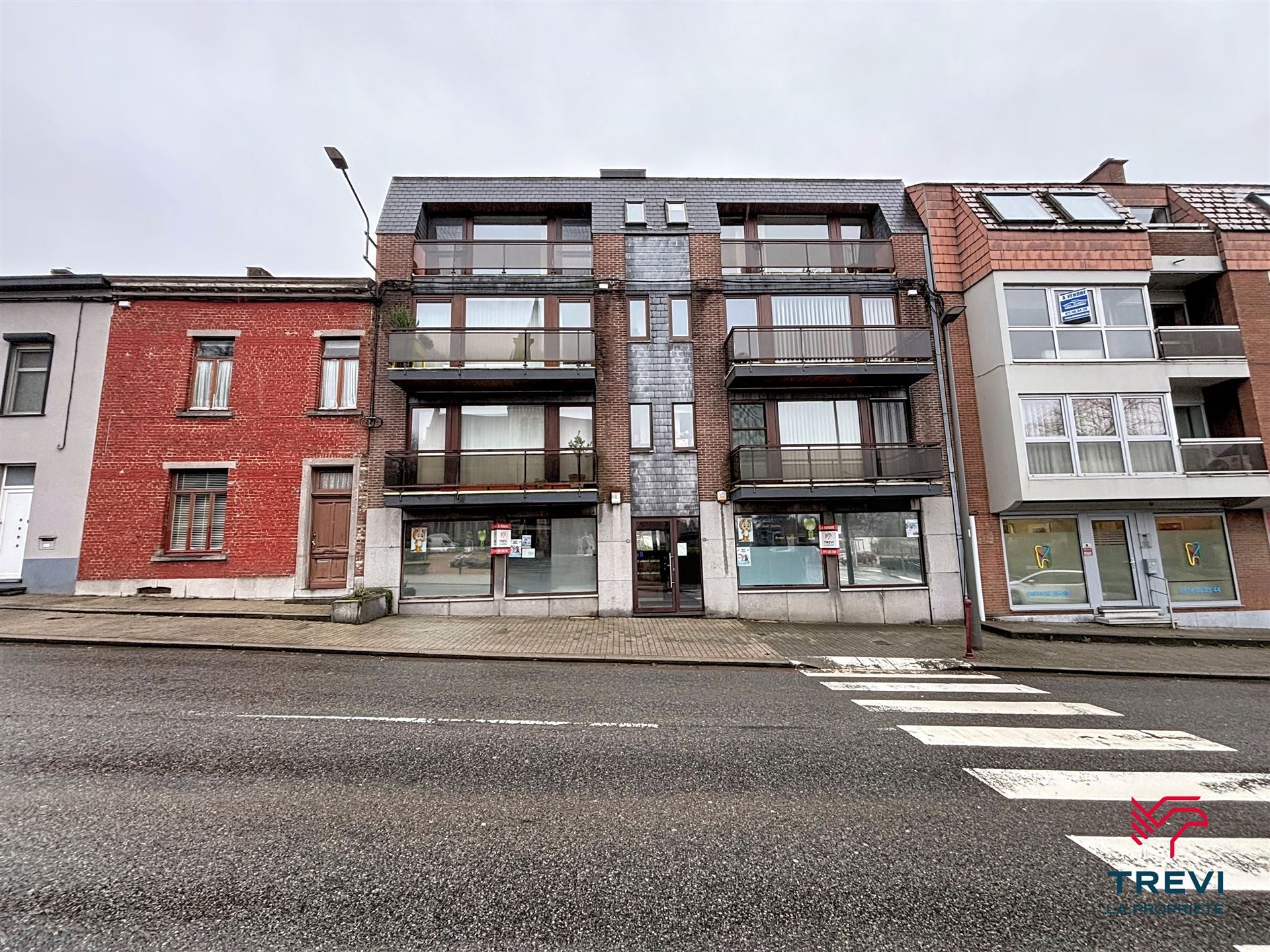 Commercial for sale in Courcelles - photo 5