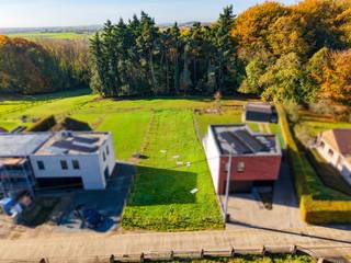 AANTREKKELIJKE BOUWGROND van 649 m², gelegen in het landelijke Everbeek (Brakel), midden in de prachtige VLAAMSE ARDENNEN. Deze RUSTIG...