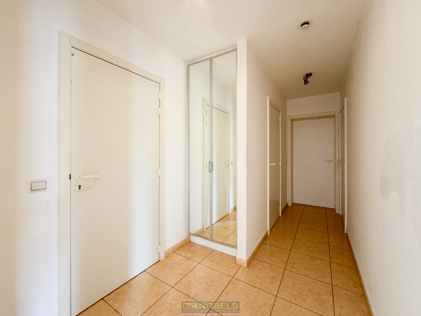 Te koop, instapklaar appartement / opbrengsteigendom inclusief staanplaats te Oudenaarde - photo 5