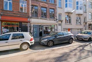 --- OPPORTUNITEIT --- Handelspand in historisch centrum GentHandelsruimte, gelegen in één van de meest levendige buurten voor horeca in Gent,...