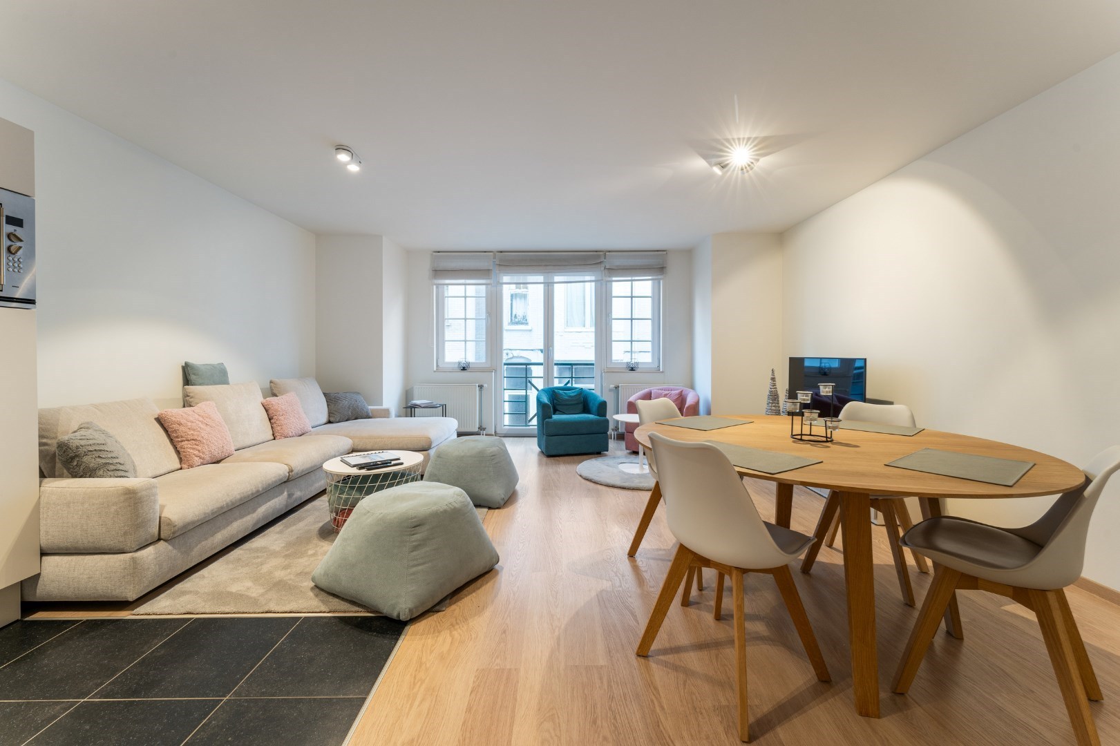 Ongemeubeld appartement met 2 slpks. - foto 3