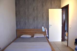 Gezellig appartement met garage in rustige buurt te ZeebruggeDit charmante appartement is gelegen in een rustige straat in Zeebrugge en biedt een...