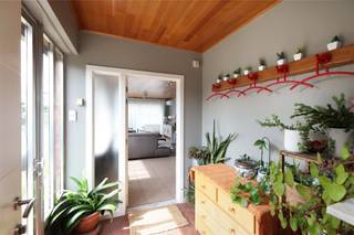 Ruime woning met 5 slaapkamers, residentieel en groen gelegen op een prachtig perceel van 16a24ca Omgeving:+ Groen en centraal gelegen+ Supermarkten,...