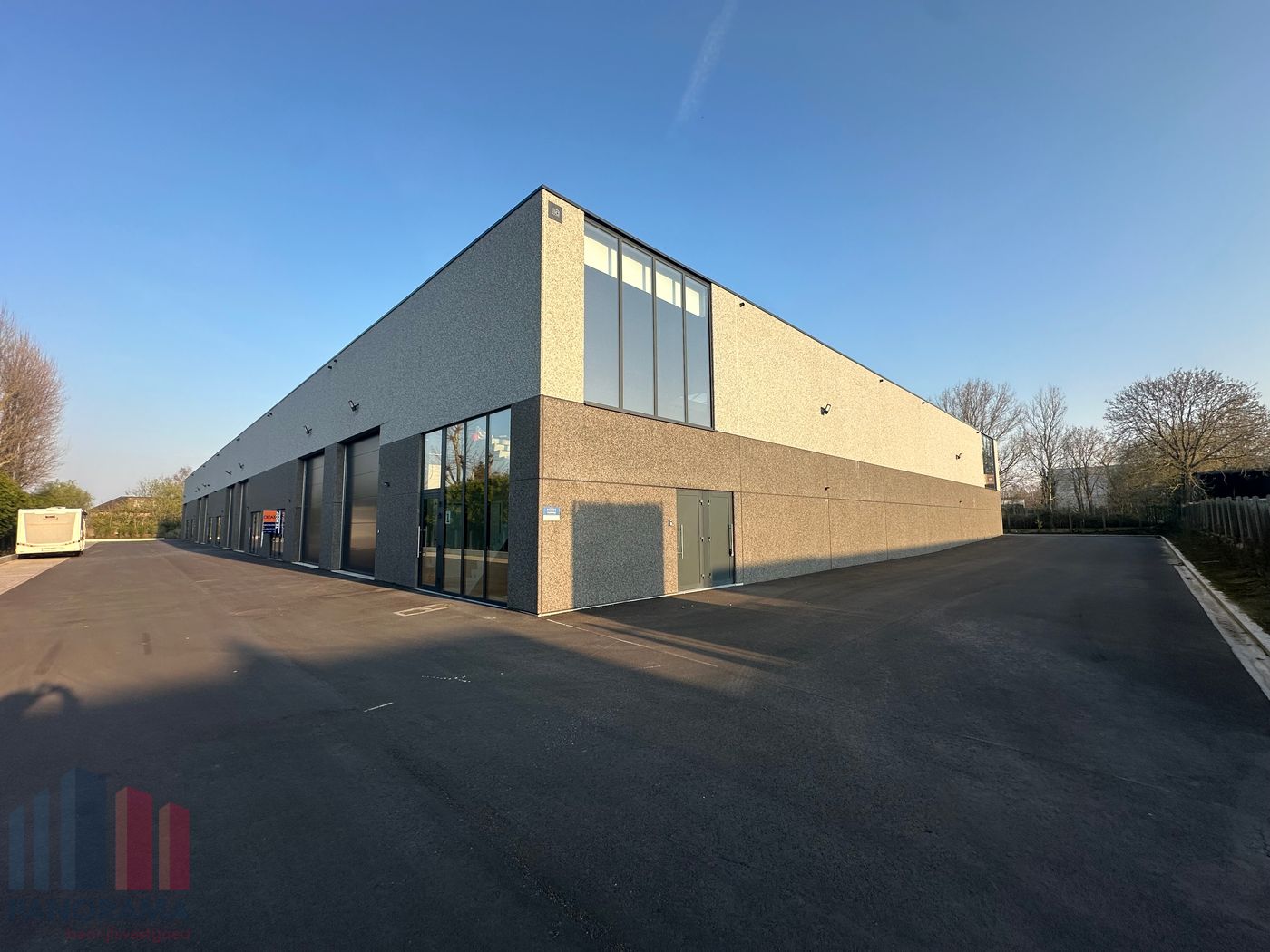 236 m² nieuwbouw KMO-unit langs Meensesteenweg - foto 3