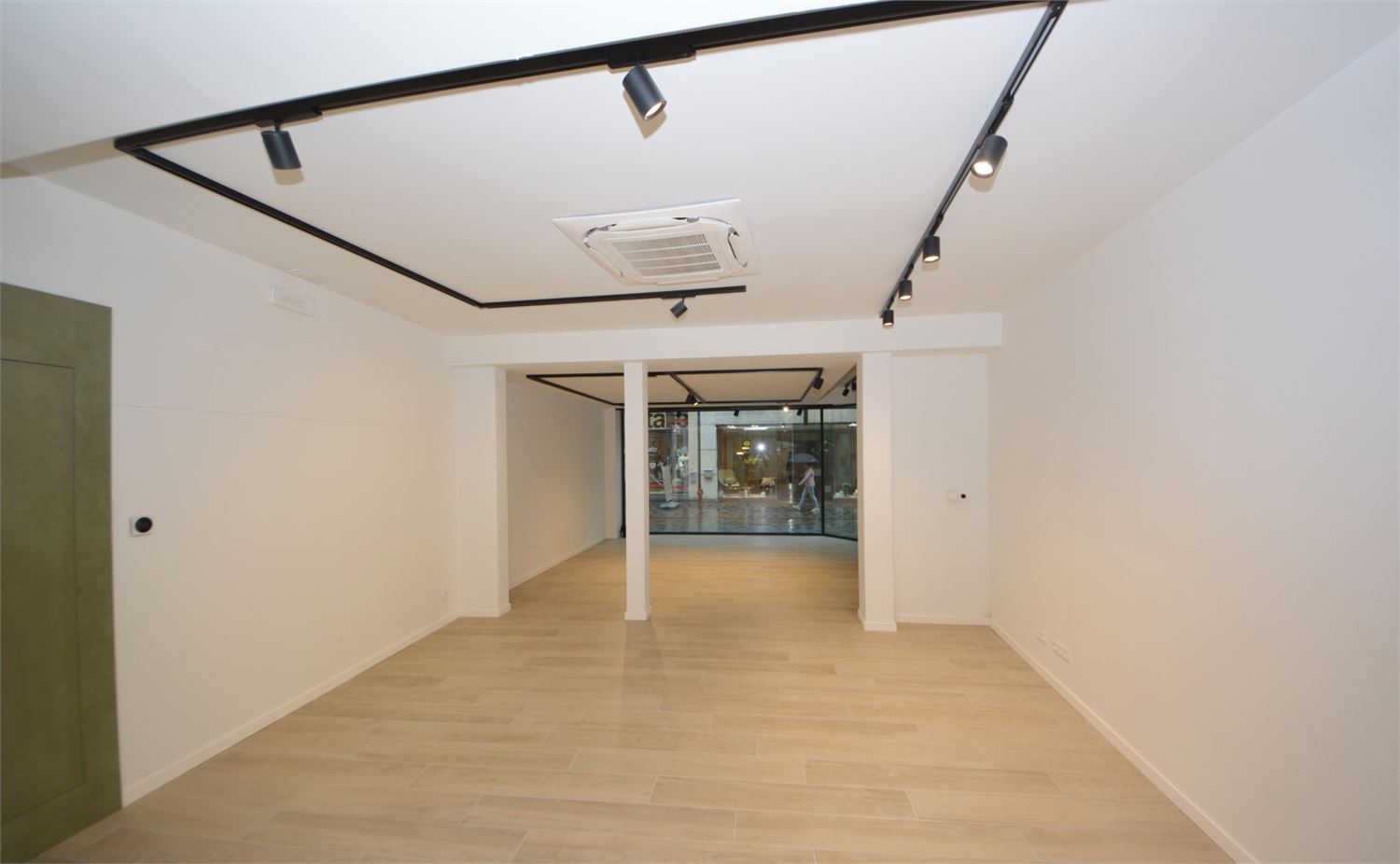 Commercial for rent in Aalst - photo 4