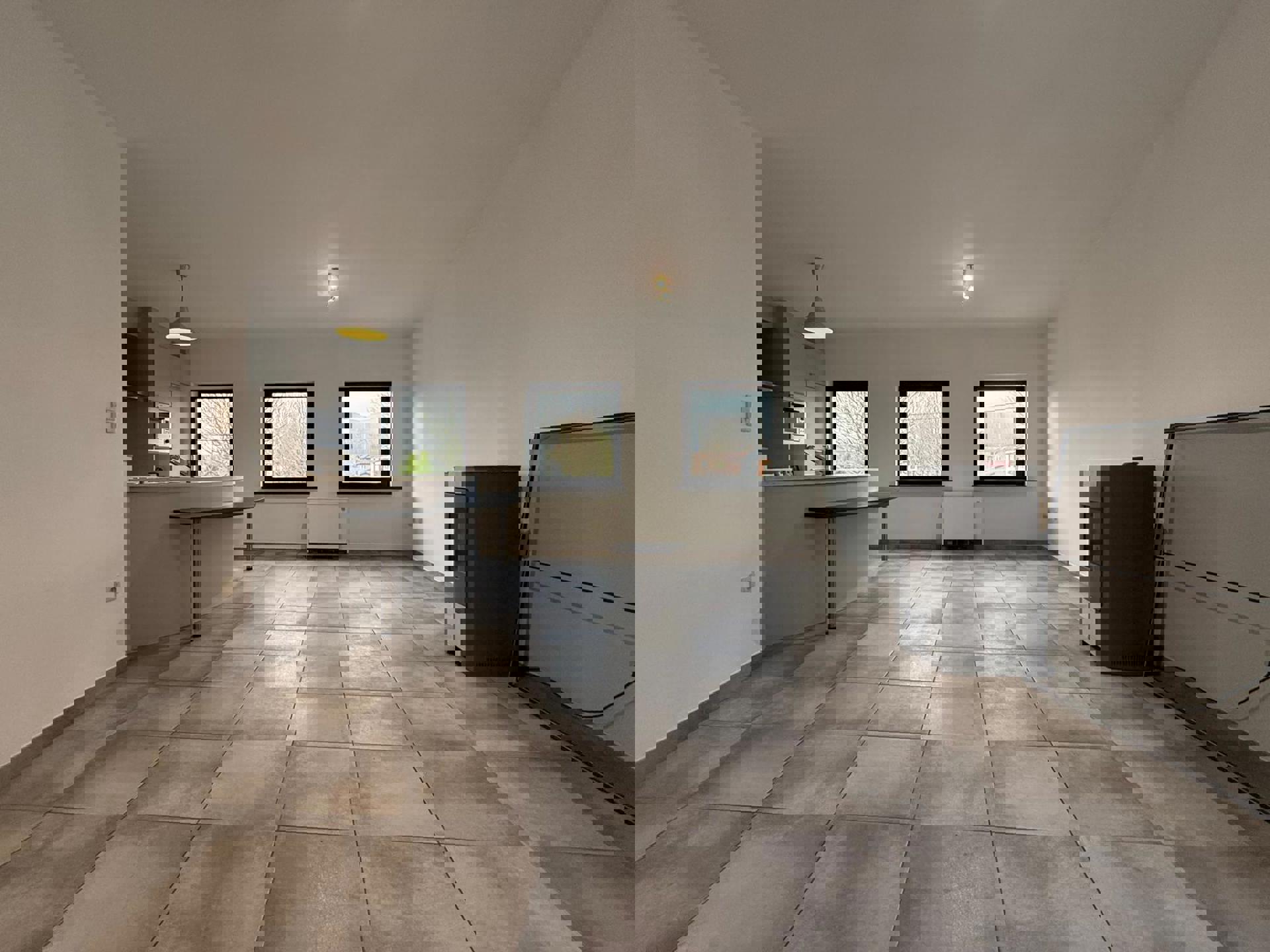 Recent opgefrist twee slaapkamer appartement met garage en prive tuin/terras - foto 3