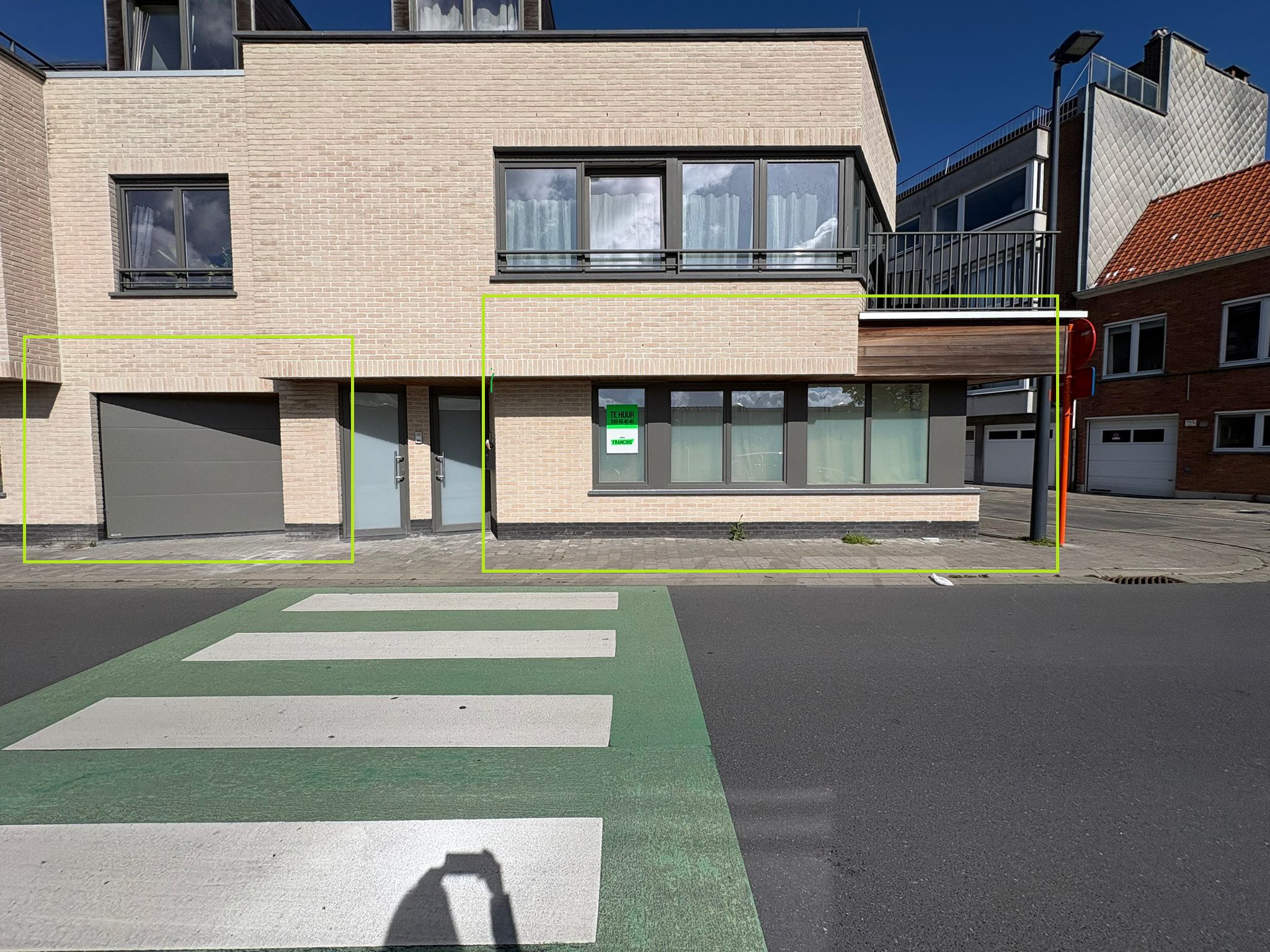 Huis met inpandige garagebox te huur te Oostende! - foto 1