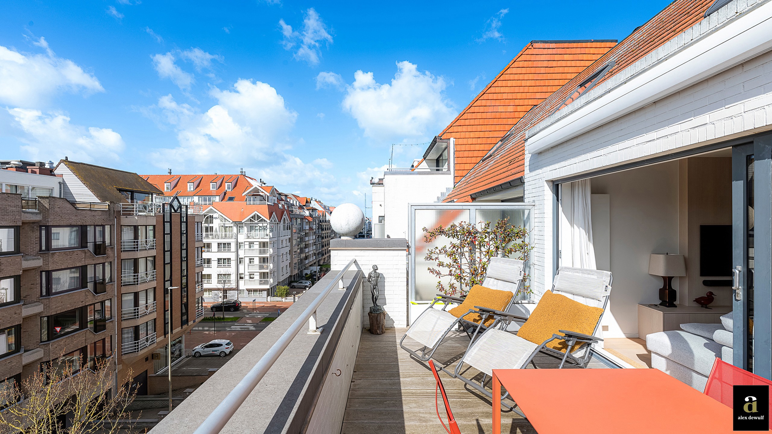 Instapklare duplex met 3 slpks en een groot zonneterras      - foto 2