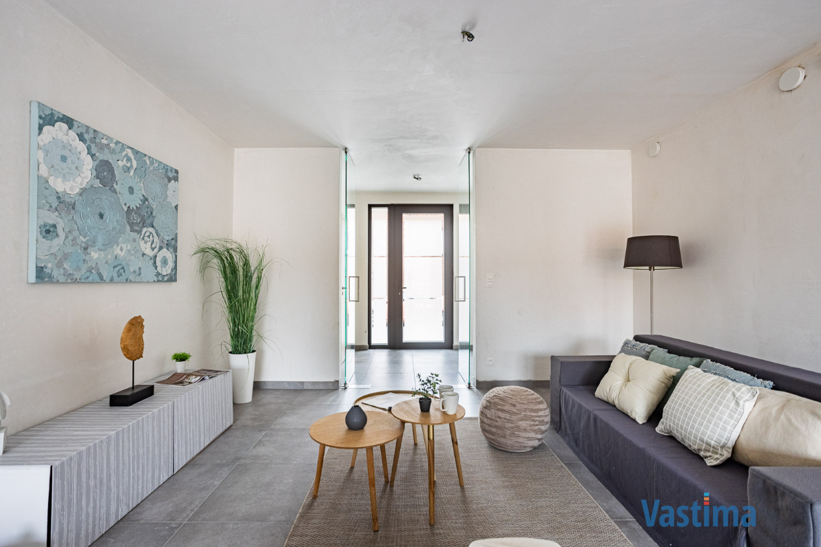 Nieuwbouw gesloten woning met 3 slaapkamers, garage en tuin - foto 4