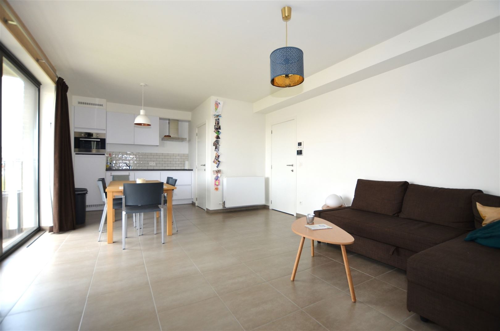 Lichtrijk appartement met weids zicht nabij het centrum - foto 2