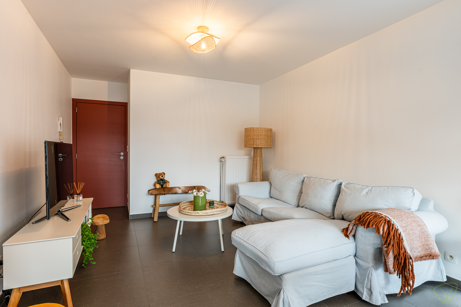 Modern en zeer goed onderhouden gelijkvloersappartement net buiten het centrum! - foto 5