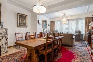 Dit appartement ontdek je in het kloppende hart van Antwerpen, op de iconische Mechelsesteenweg. Een absolute toplocatie die bekend staat om...