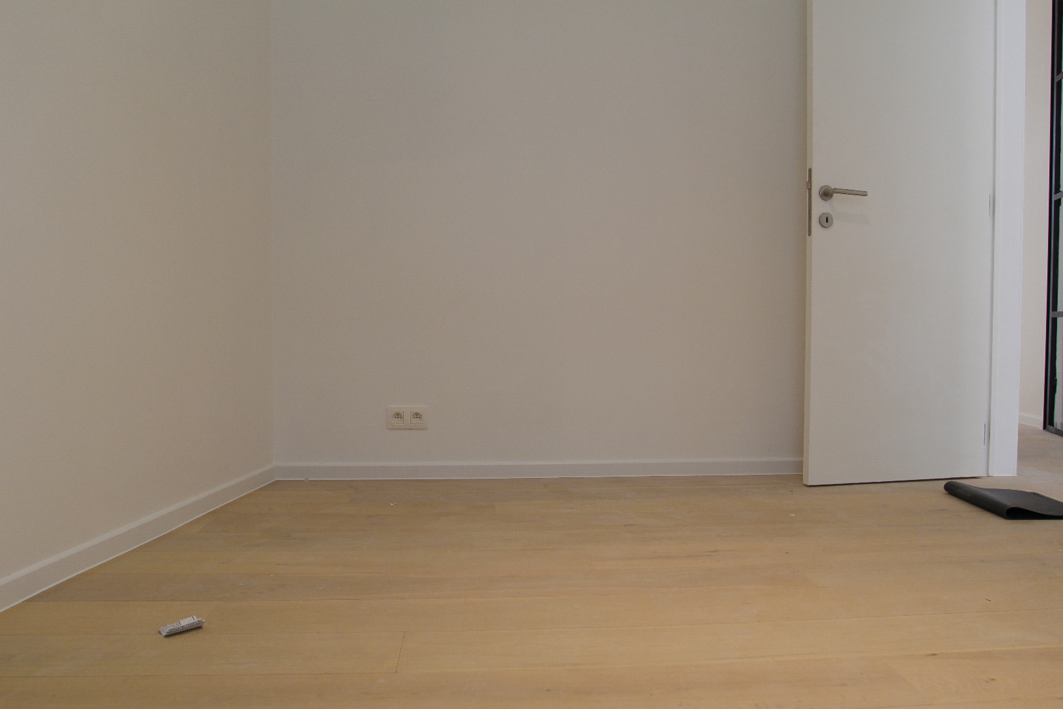 Gerenoveerde woning met 3 slaapkamers en tuin - foto 4