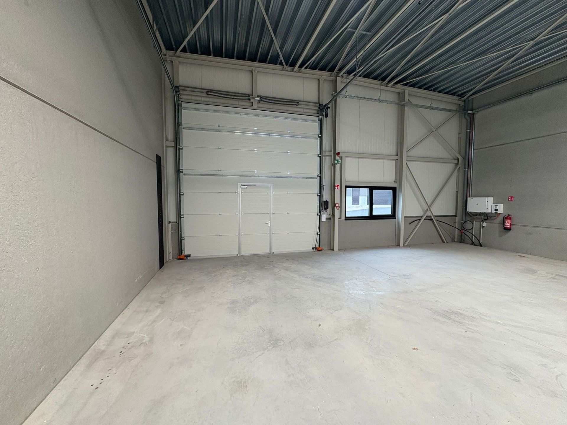 Nieuwbouw KMO-unit met schowroom unit 12 (339m²) - foto 4