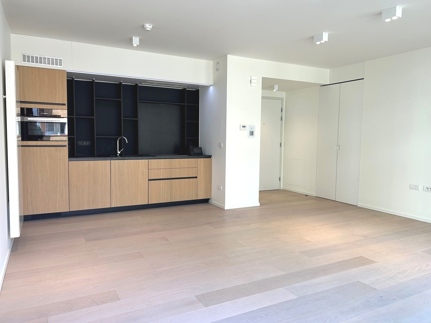 Perfect afgewerkte assistentieflat te Oostduinkerke-bad - foto 1