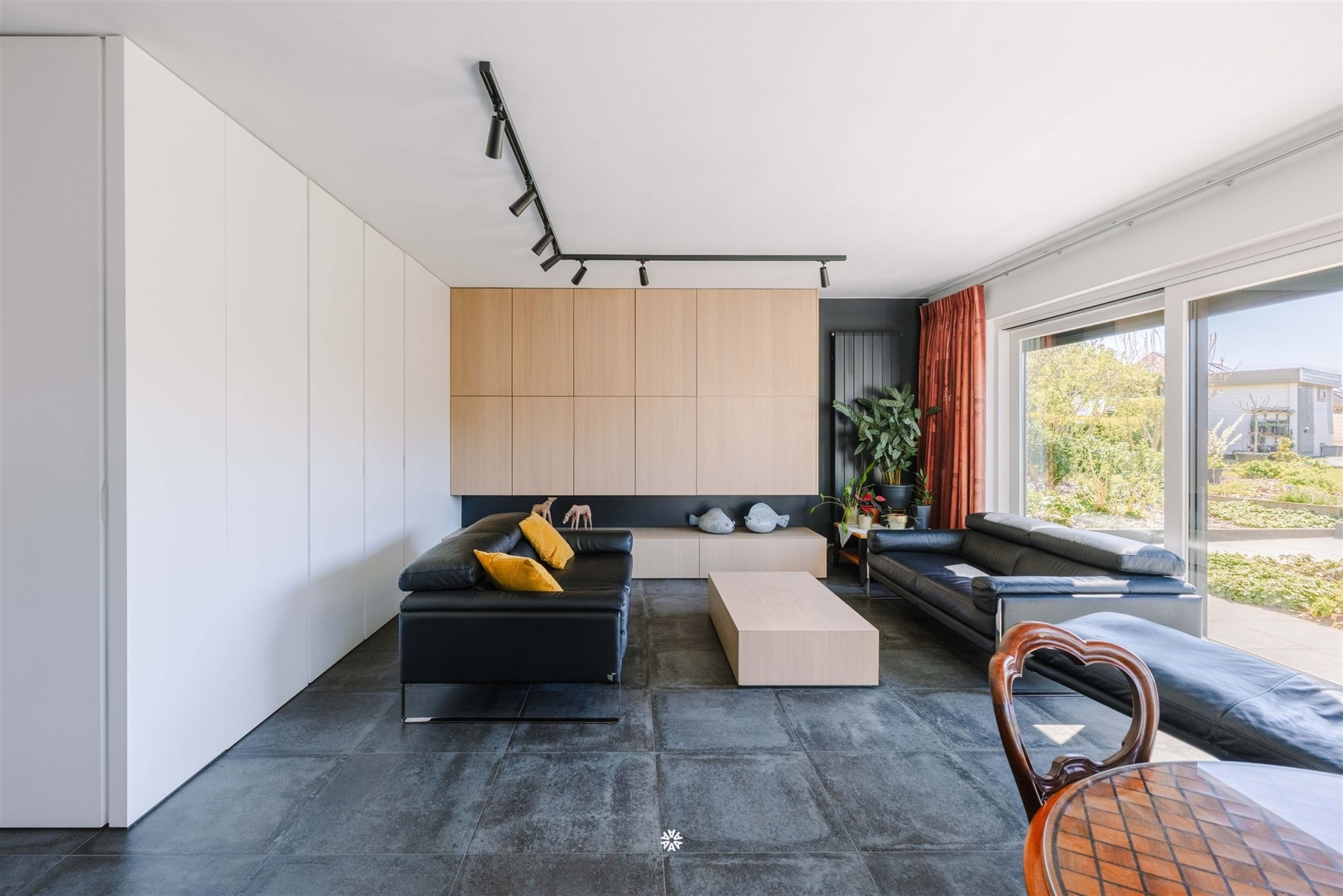 Maison - photo 2