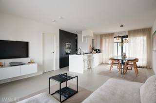 Bent u op zoek naar een modern en instapklaar appartement op een vlot bereikbare locatie? Dit recent appartement (2021) op de eerste verdieping...