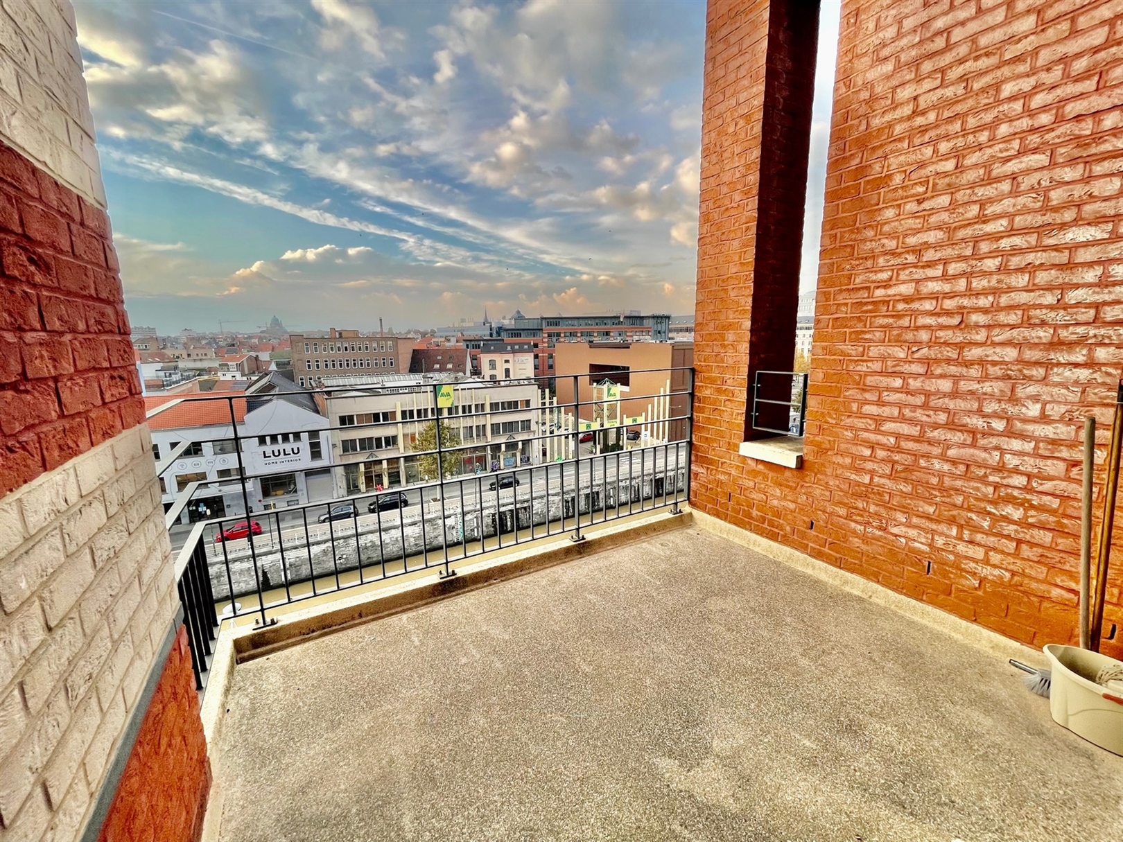 Appartement 2-ch meublé avec vue splendide! - photo 5