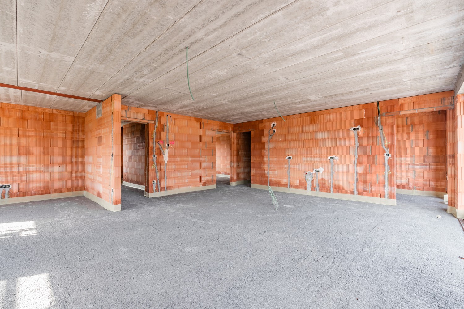 Uitzonderlijk ruime nieuwbouwduplex van ca. 188 m² met 3 slaapkamers, bureau en groot terras - foto 4