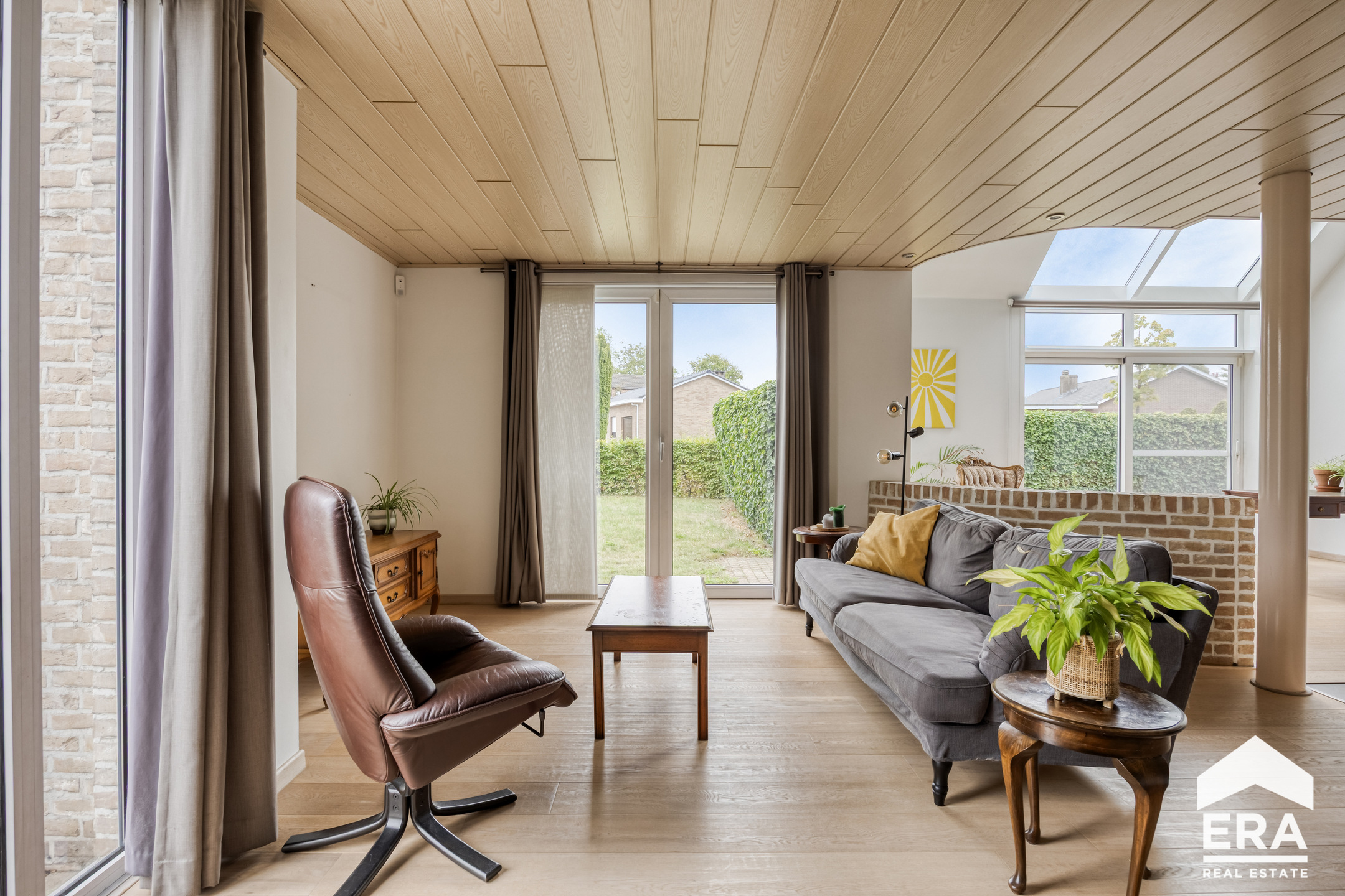 Instapklare ruime villa in een rustige woonwijk te Geel! - foto 1