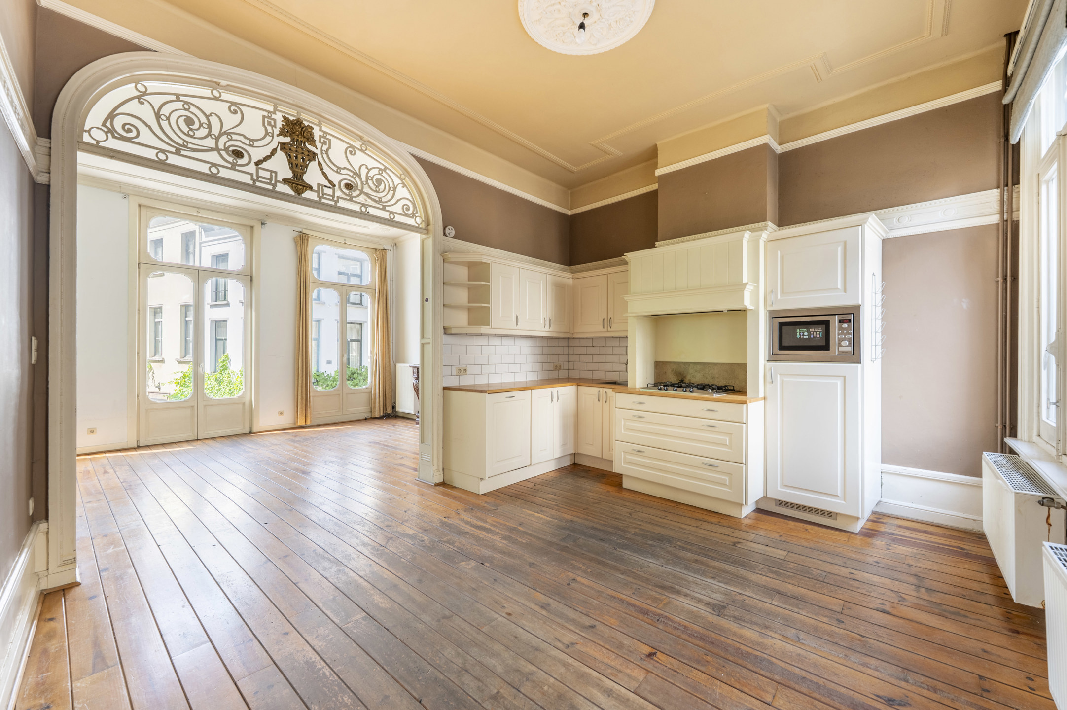 Uniek handelspand met triplex en garage  - foto 3