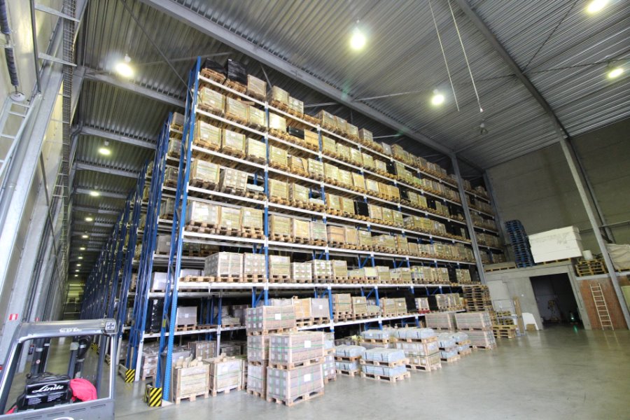 Commercial for rent in Aalter - photo 1