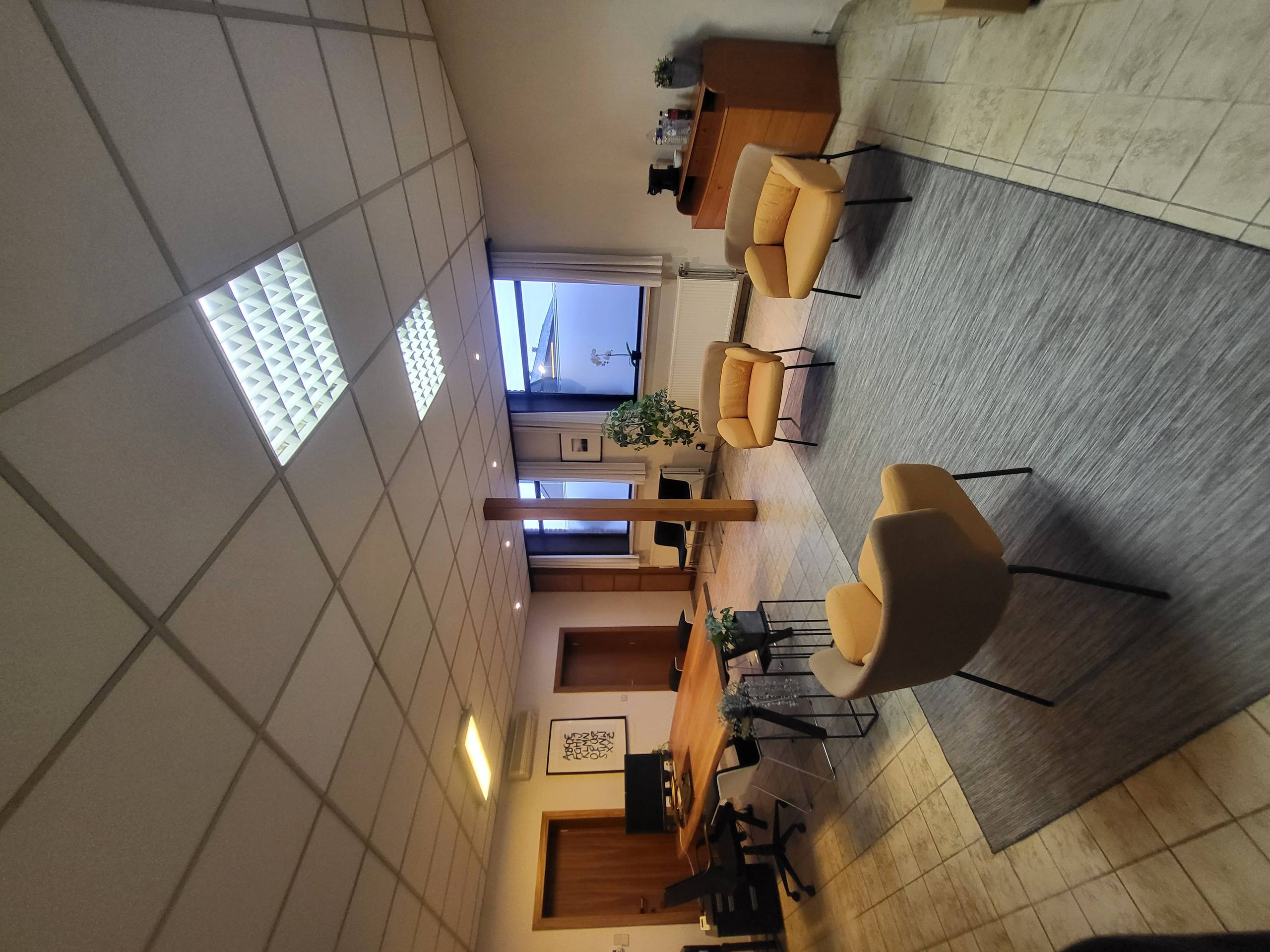 Commerciële (praktijk)ruimte / kantoor op hoeklocatie - foto 5