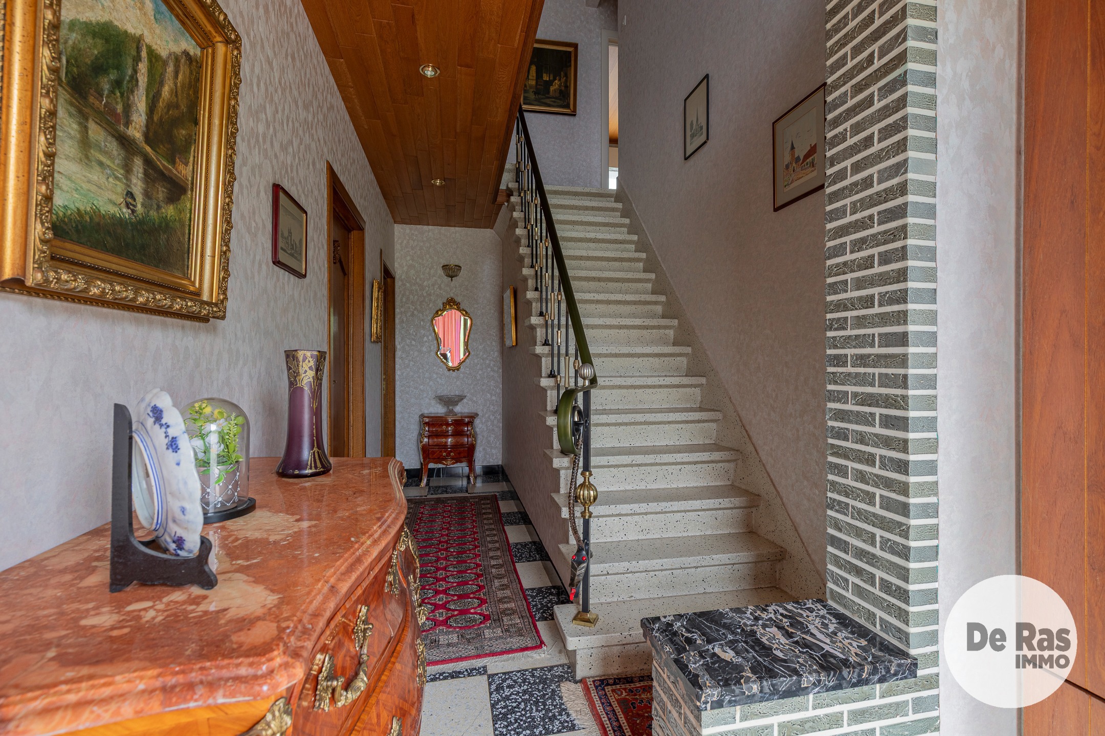 HERZELE- Gezinswoning met 4 slaapkamers en zuidgerichte tuin - foto 4