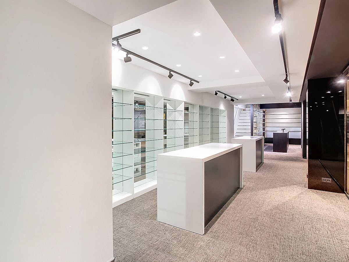 Local commercial à vendre dans le centre de Roeselare - photo 3