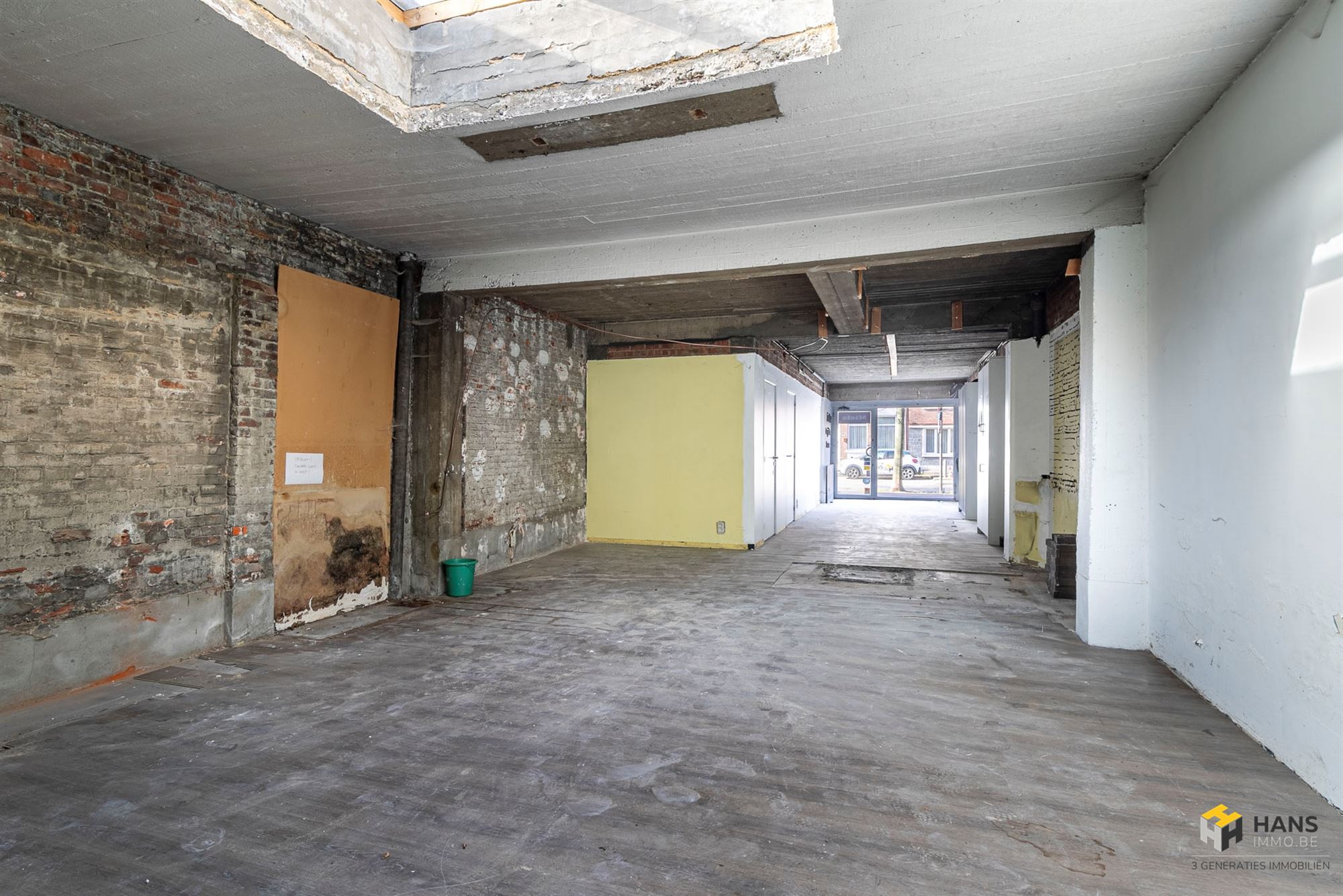 Handelsgelijkvloers (86 m²) met mogelijkheden in Berchem - foto 2