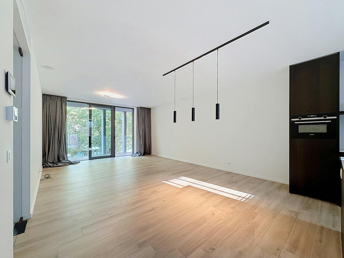 Stylish apartment for rent at the Broel Towers in Kortrijk! - photo 5
