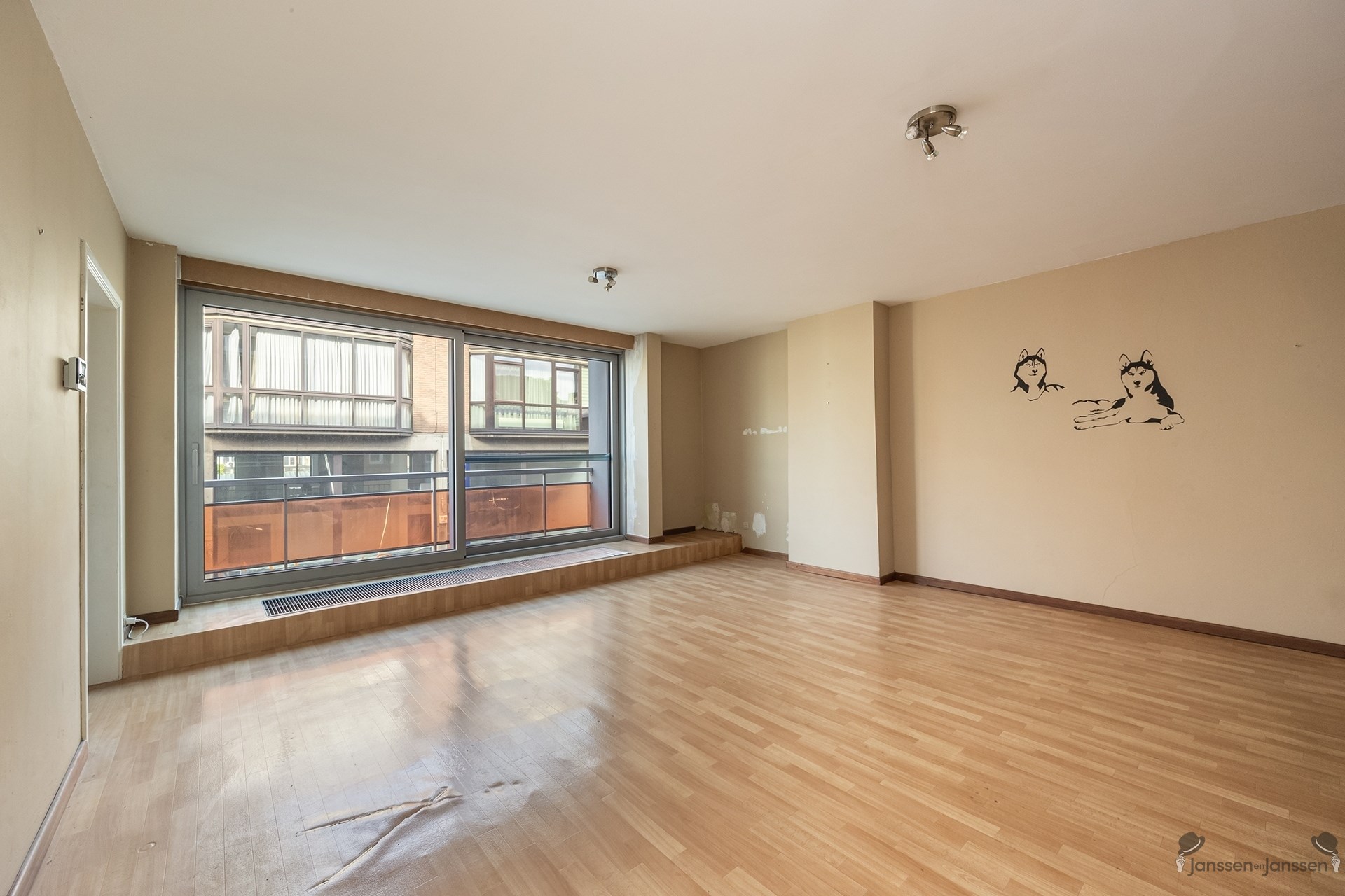 flat - photo 2