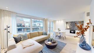 Volledig gerenoveerd penthouse appartement gelegen op de vijfde verdieping op de Leopoldlaan te Knokke-Heist. Het appartement onderging een totaalrenovatie. Het appartement is afgewerkt met oog voor detail en afwerking. <br /><br />Het penthouse appartement geniet van 2 ruime terrassen van 30m². Indeling van het appartement: inkomhall met afzonderlijk toilet, ruime lichtrijke woonkamer met open volledig uitgeruste keuken, twee ruime slaapkamers met een aanpalende badkamer met inloopdouche en lavabomeubel. Op het terras aan de achterkant is er nog een berging.<br /><br />Het appartement is voorzien van een warmtepomp en heeft dus een gunstig EPC-attest. Er is een mogelijkheid tot het aankopen van een garagebox. <br /><br />Mocht dit leuke appartement uw interesse opwekken, aarzel dan niet om contact op te nemen! <br />Ref: A1077