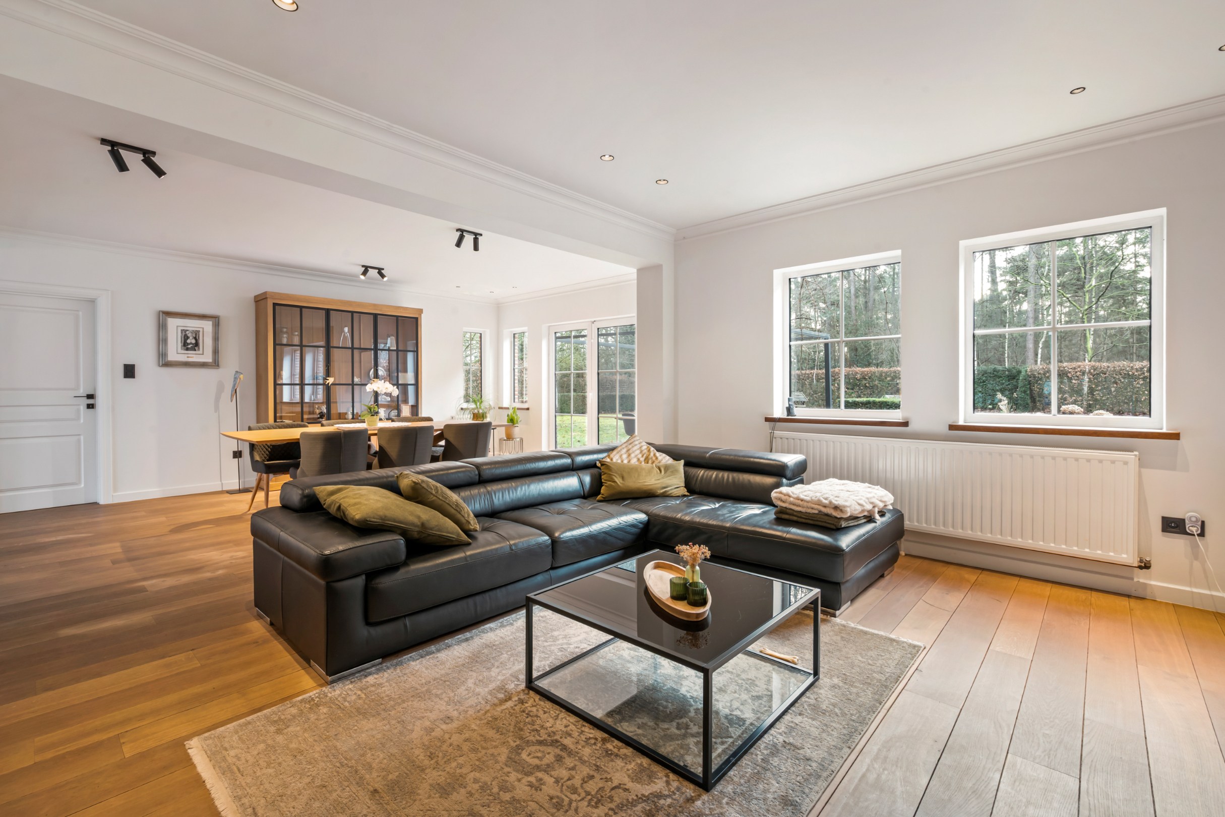 Tijdloze villa met groen uitzicht op +/- 2.750 m² te Lichtaart! - foto 5