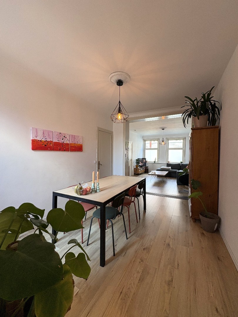 Instapklare woning met 2 slaapkamers en ruime binnenplaats in Menen - foto 5