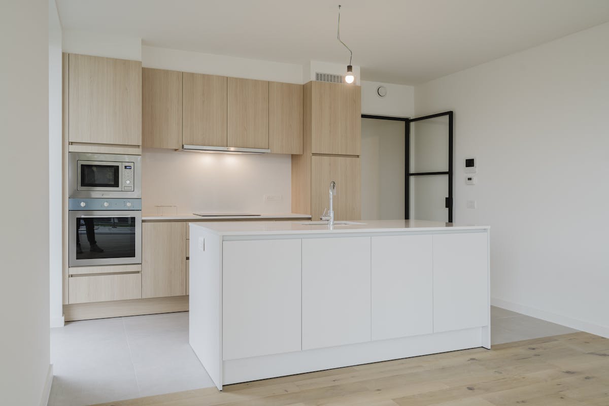 3-bedroom apartment for sale on the waterfront in Harelbeke - photo 3